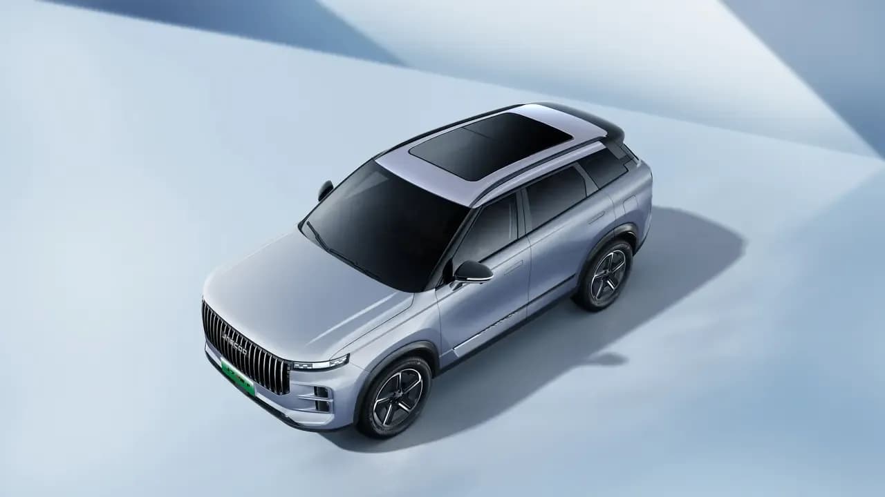 kelebihan mobil hybrid